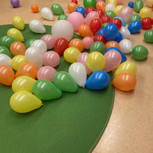 Lade das Bild in den Galerie-Viewer, CANDYLAND